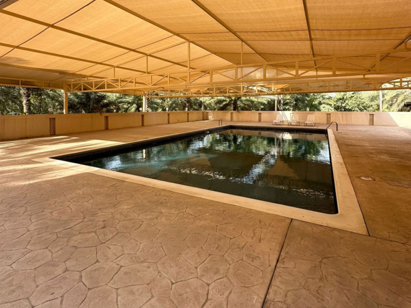 صورة فيلا للبيع في دمستان #1701 0