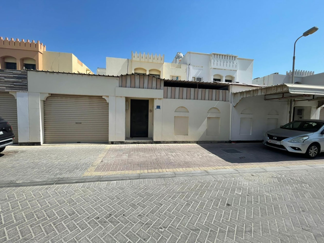 صورة فيلا للبيع في البسيتين #1747 0