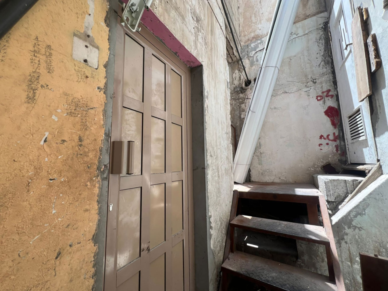 صورة مبنى للبيع في المنامة #1844 2