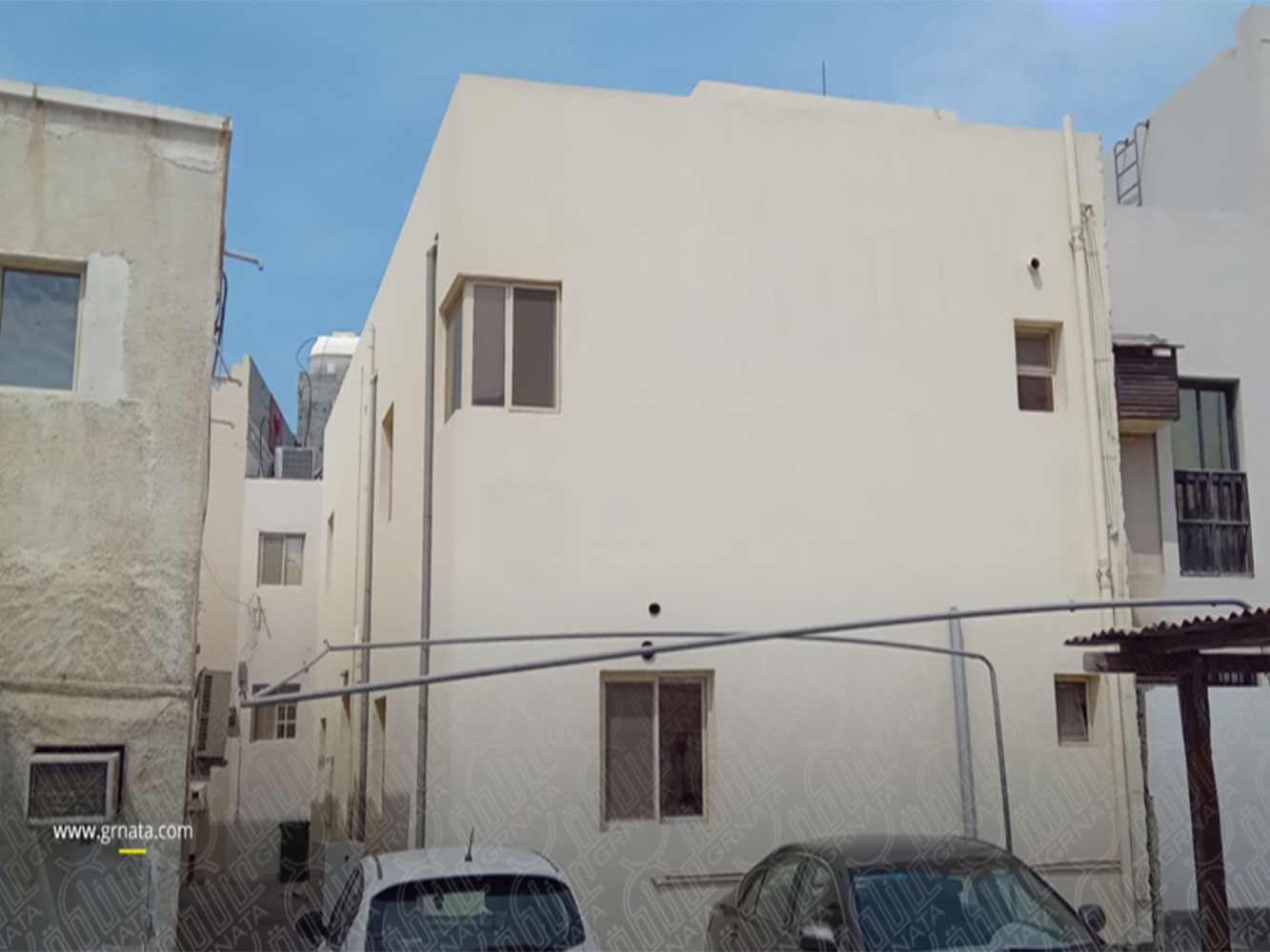 صورة فيلا للبيع في المحرق #221 0