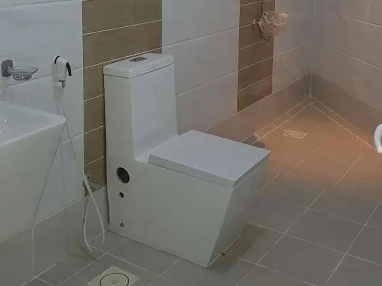 صورة شقة للبيع في اللوزي #235 1