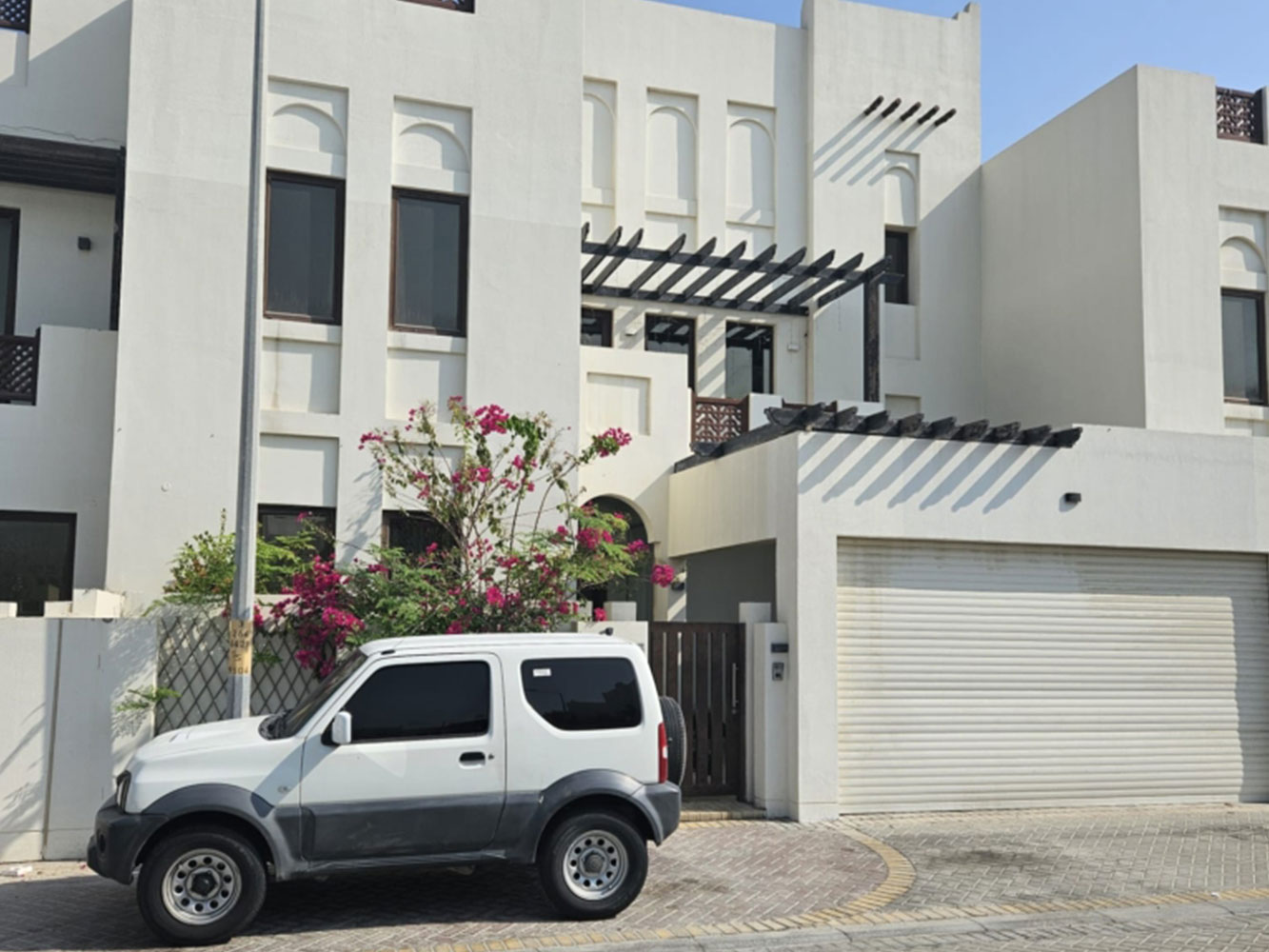 صورة فيلا للبيع في ديار المحرق #3156 0