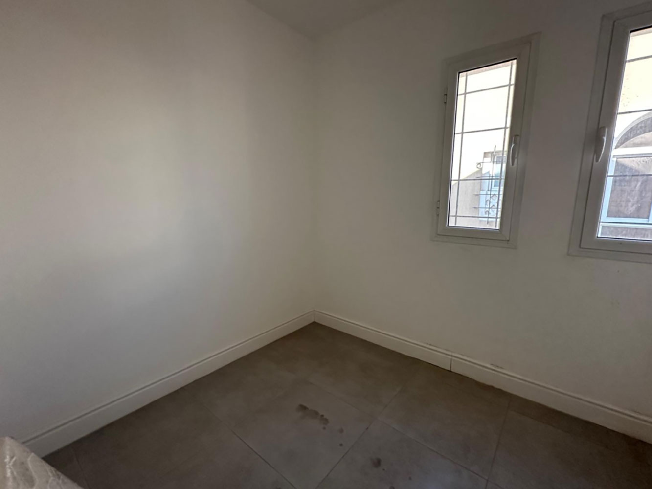 صورة فيلا للبيع في الجنبية #3180 6