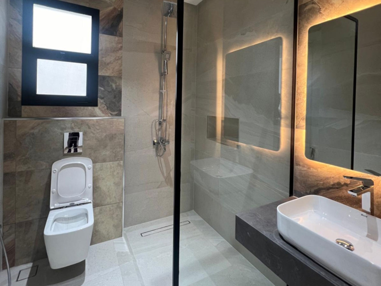 صورة فيلا للبيع في الجنبية #3218 11