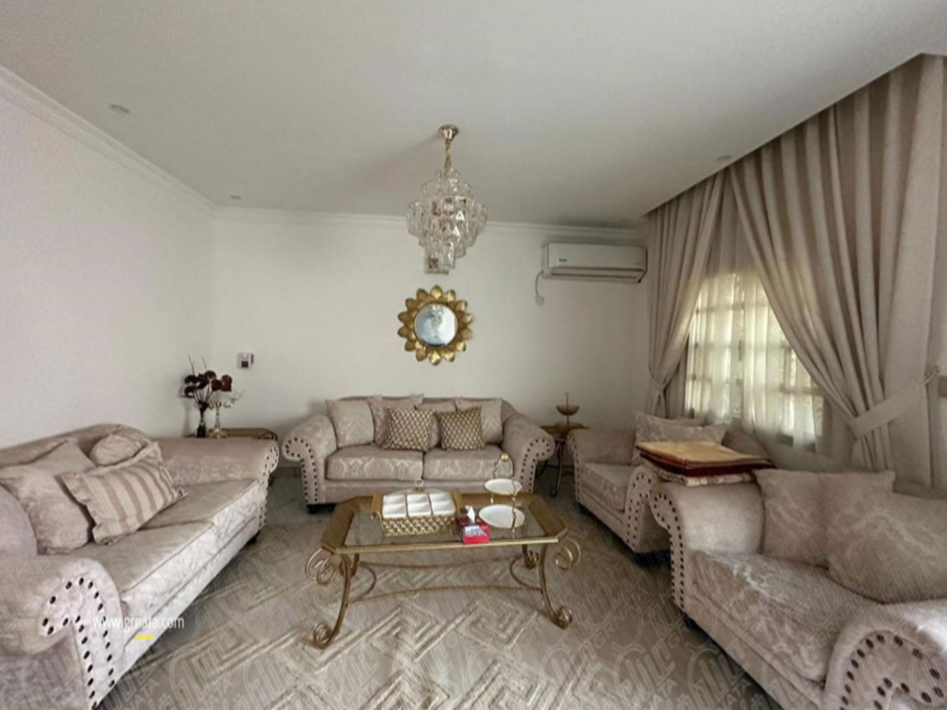 صورة فيلا للبيع في مدينة حمد #3353 1