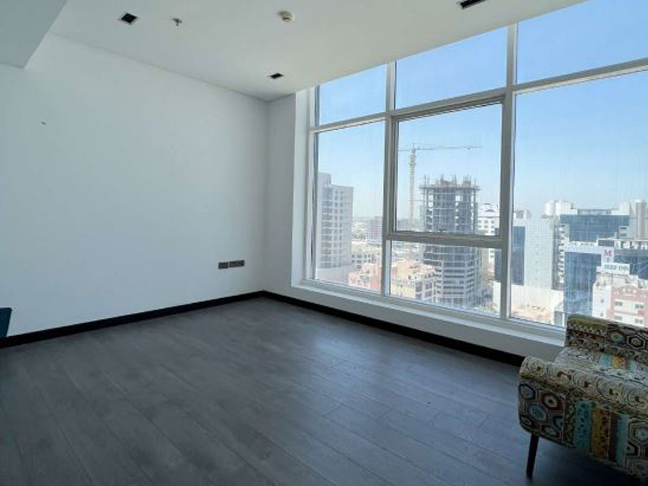 صورة مكتب للبيع في ضاحية السيف #3408 3