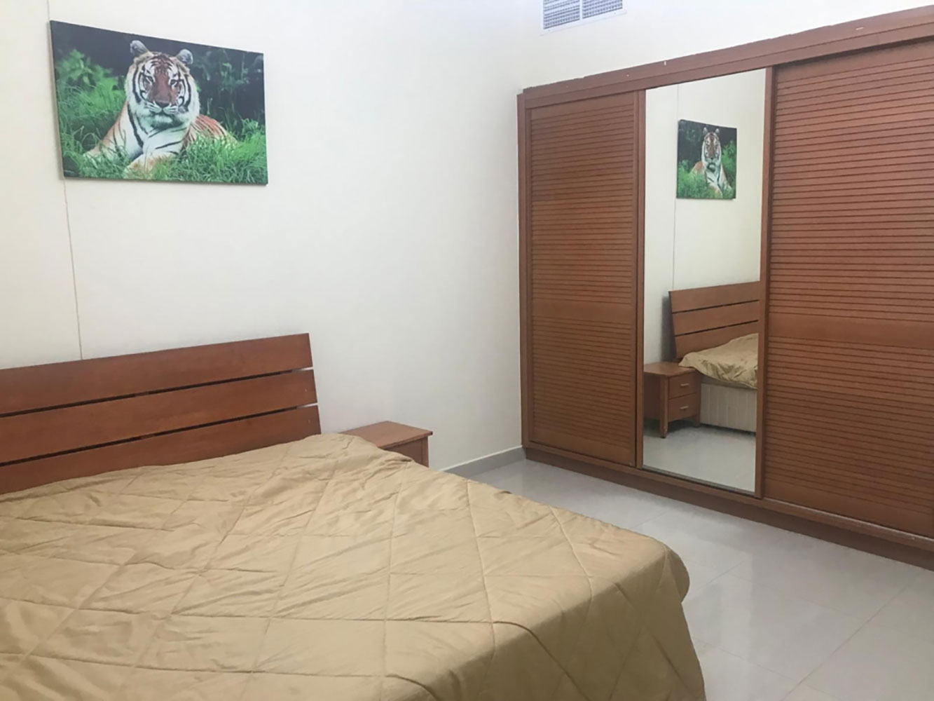 Apartment for Sale in Juffair Image #3449 4