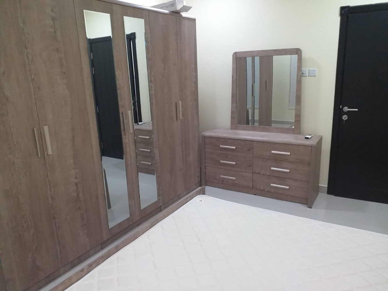 صورة شقة للإيجار في مقابة #351 2