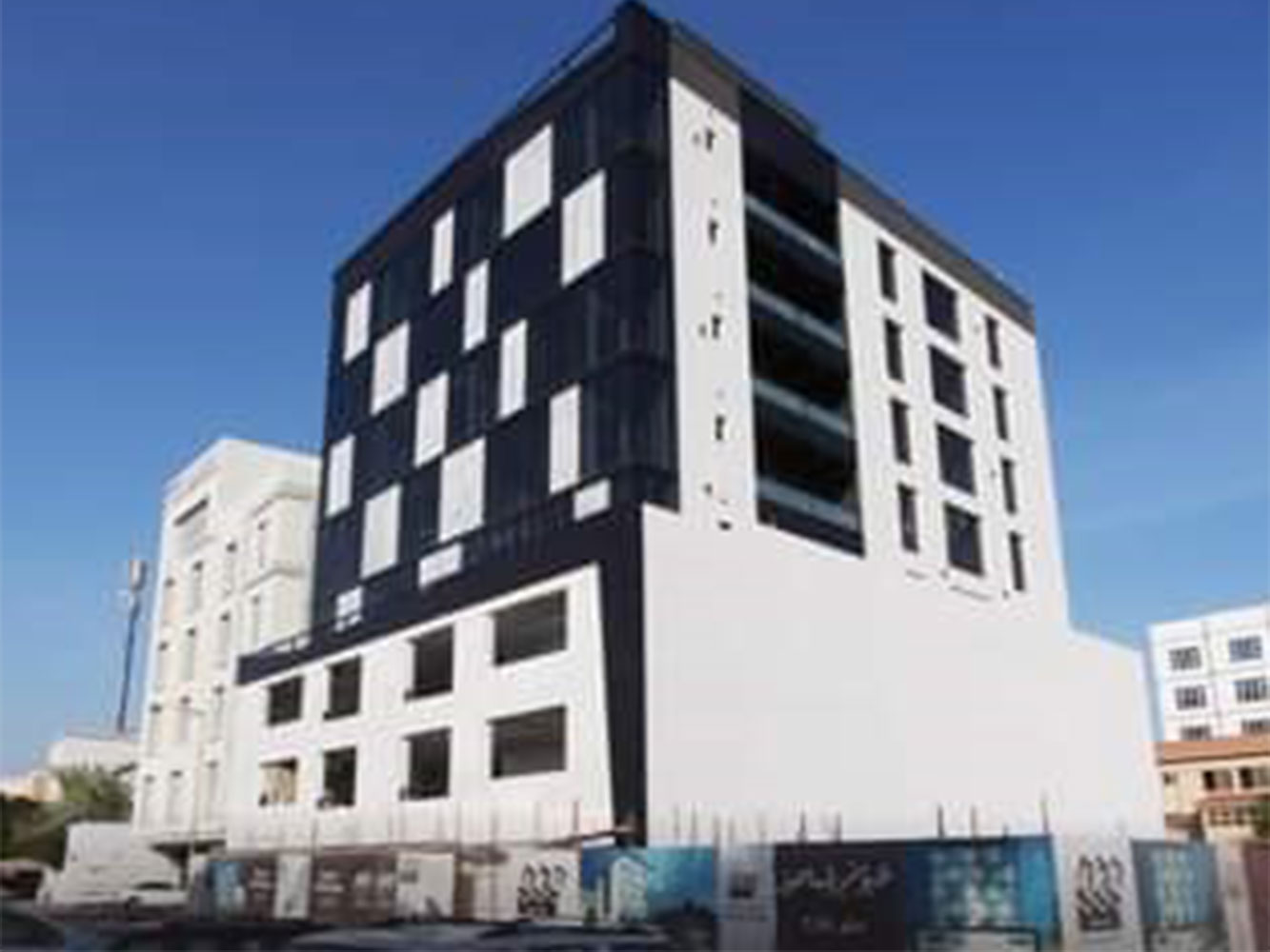 Building for Sale in Mahooz Image #352 0