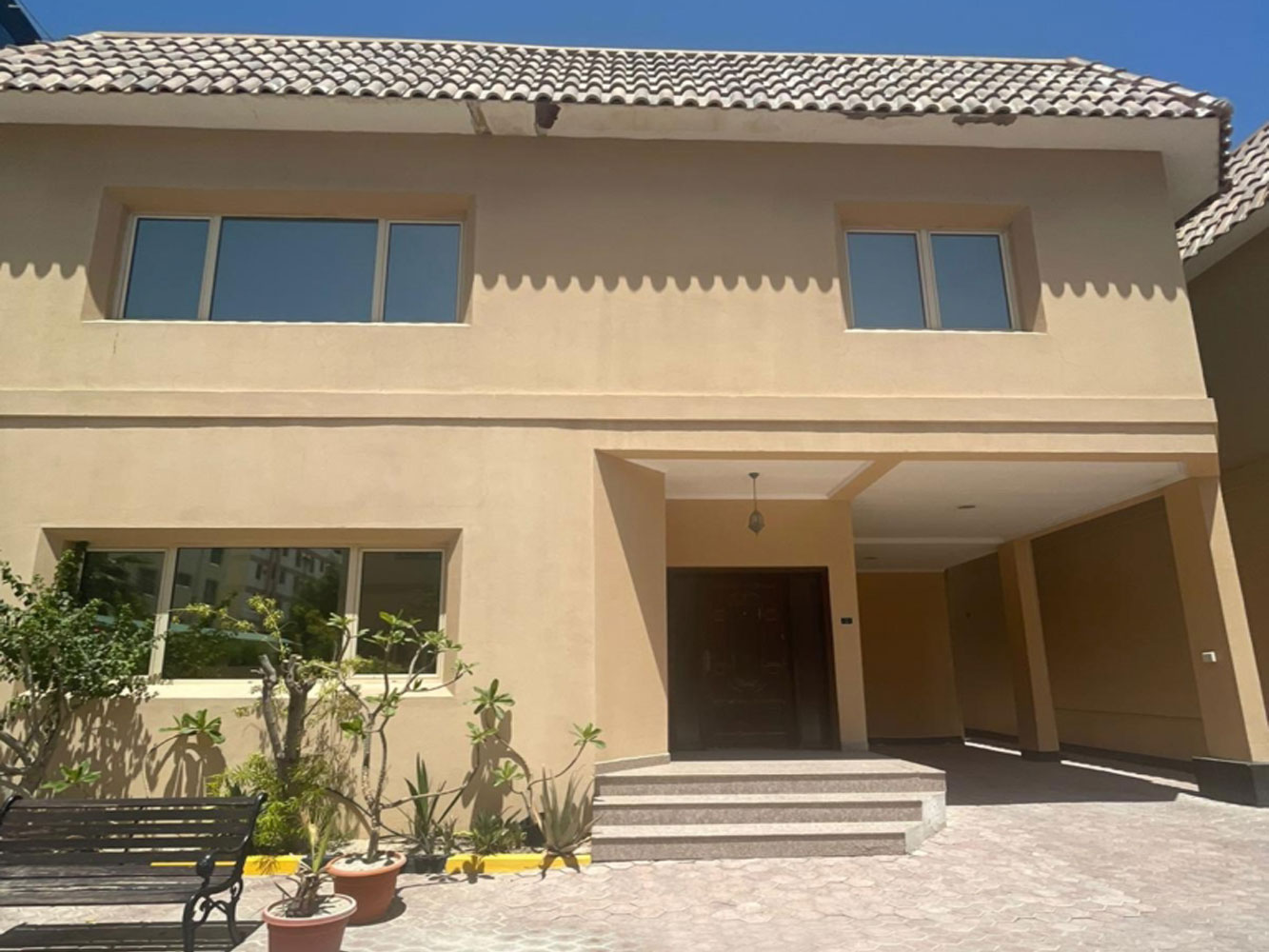 Villa for Rent in Juffair Image #360 9