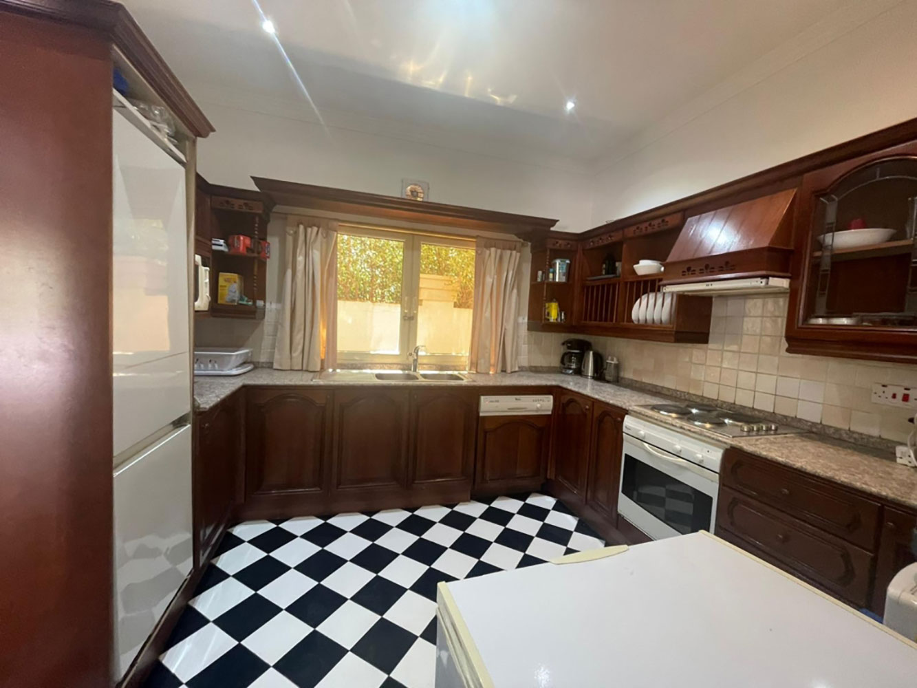 Villa for Rent in Juffair Image #360 4