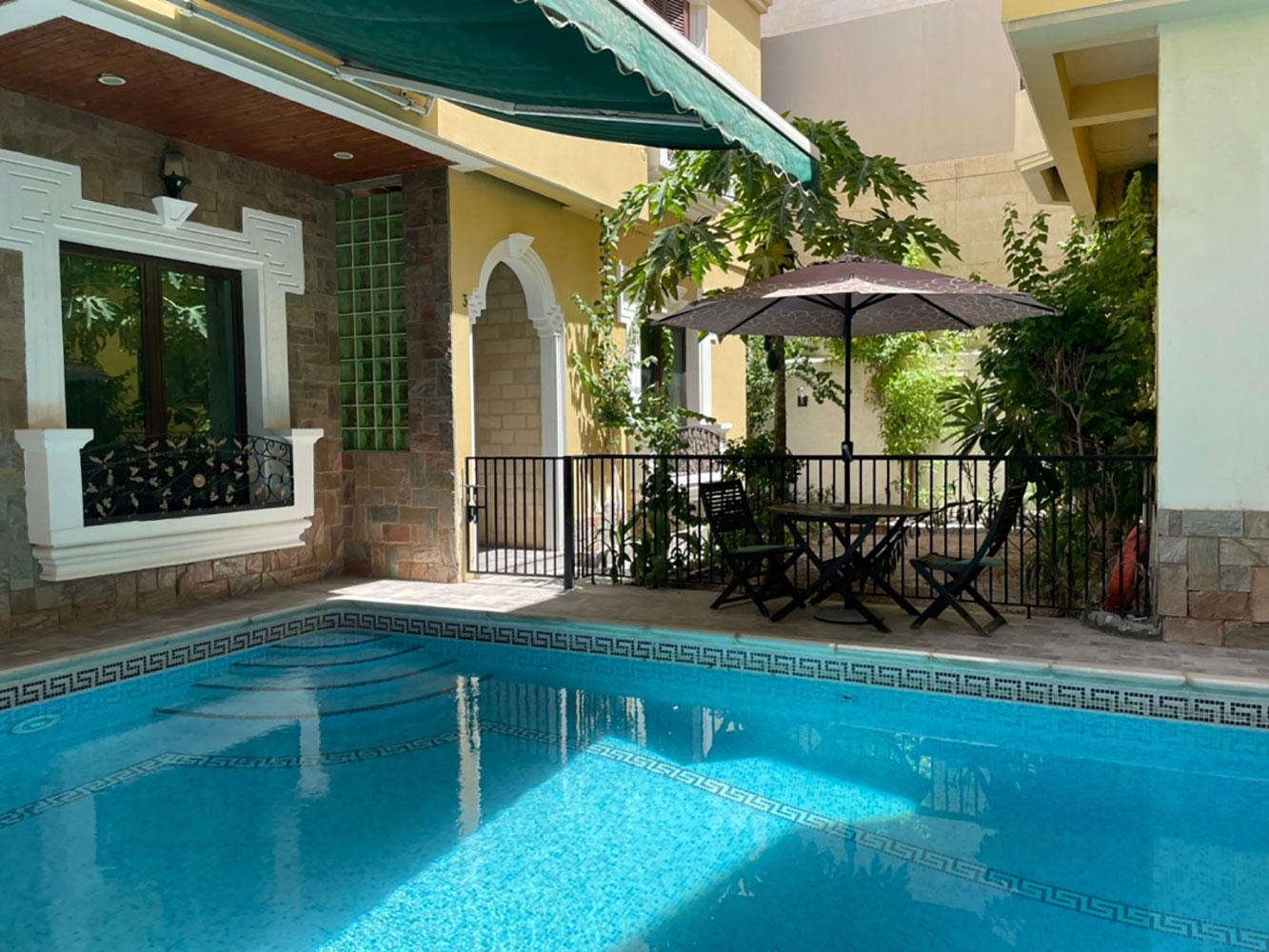 صورة فيلا للإيجار في الجفير #361 1