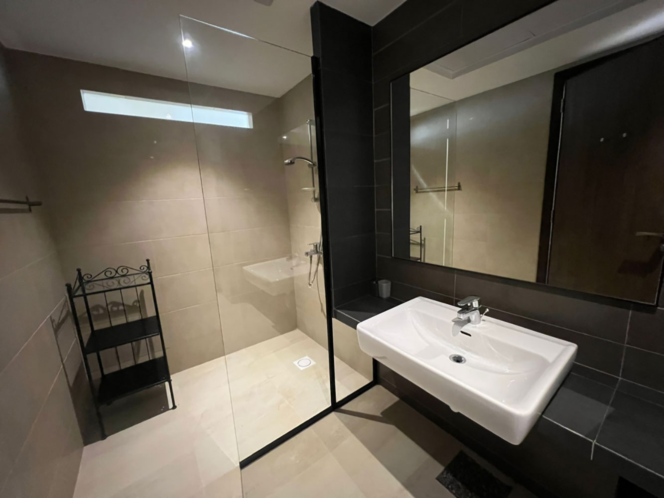 صورة فيلا للبيع في مقابة #3811 7