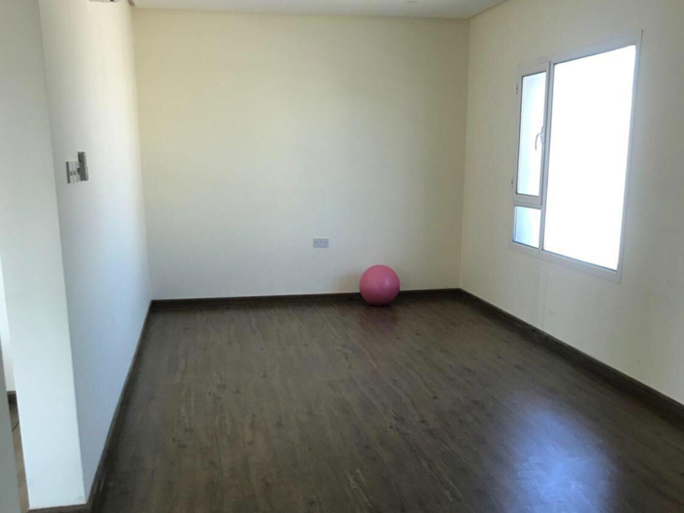 صورة شقة للبيع في الجنبية #431 5