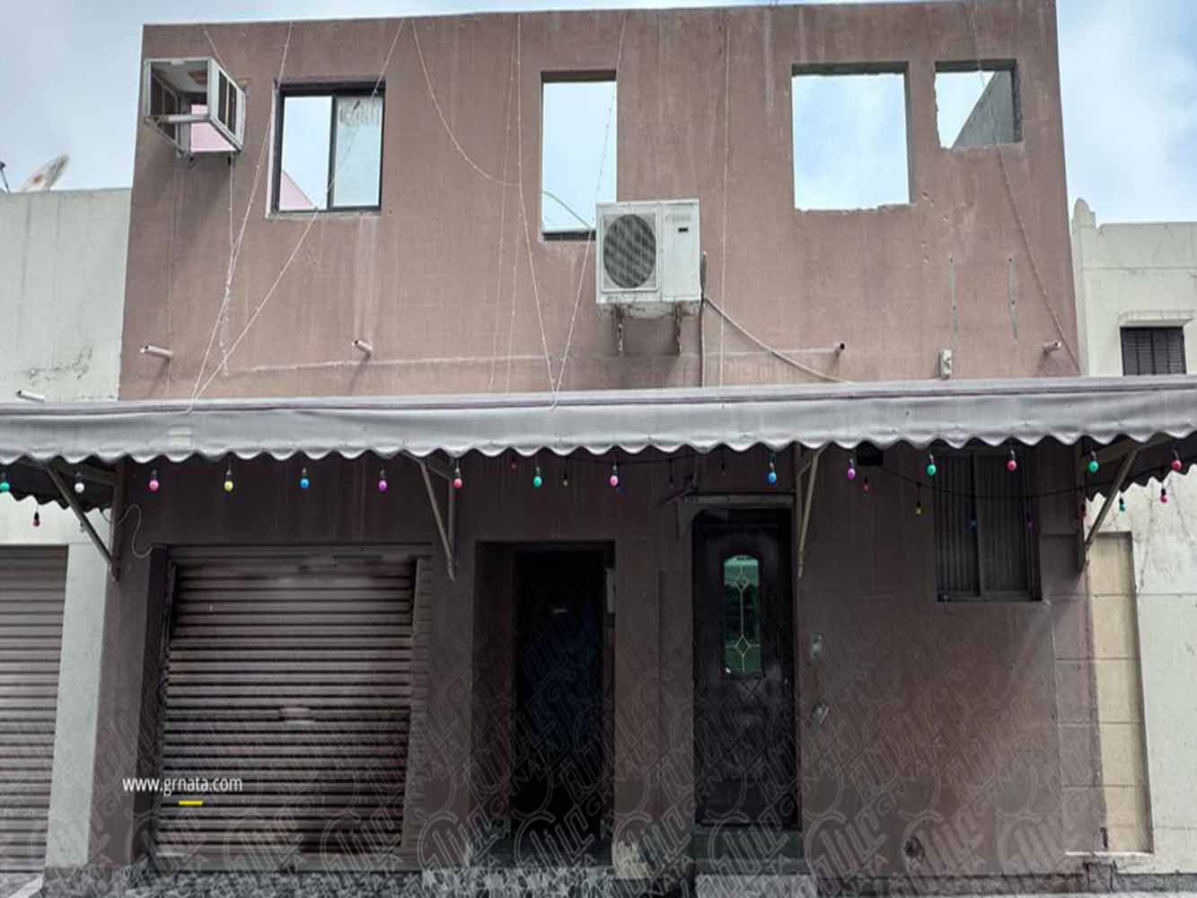 صورة فيلا للبيع في سترة #4534 1