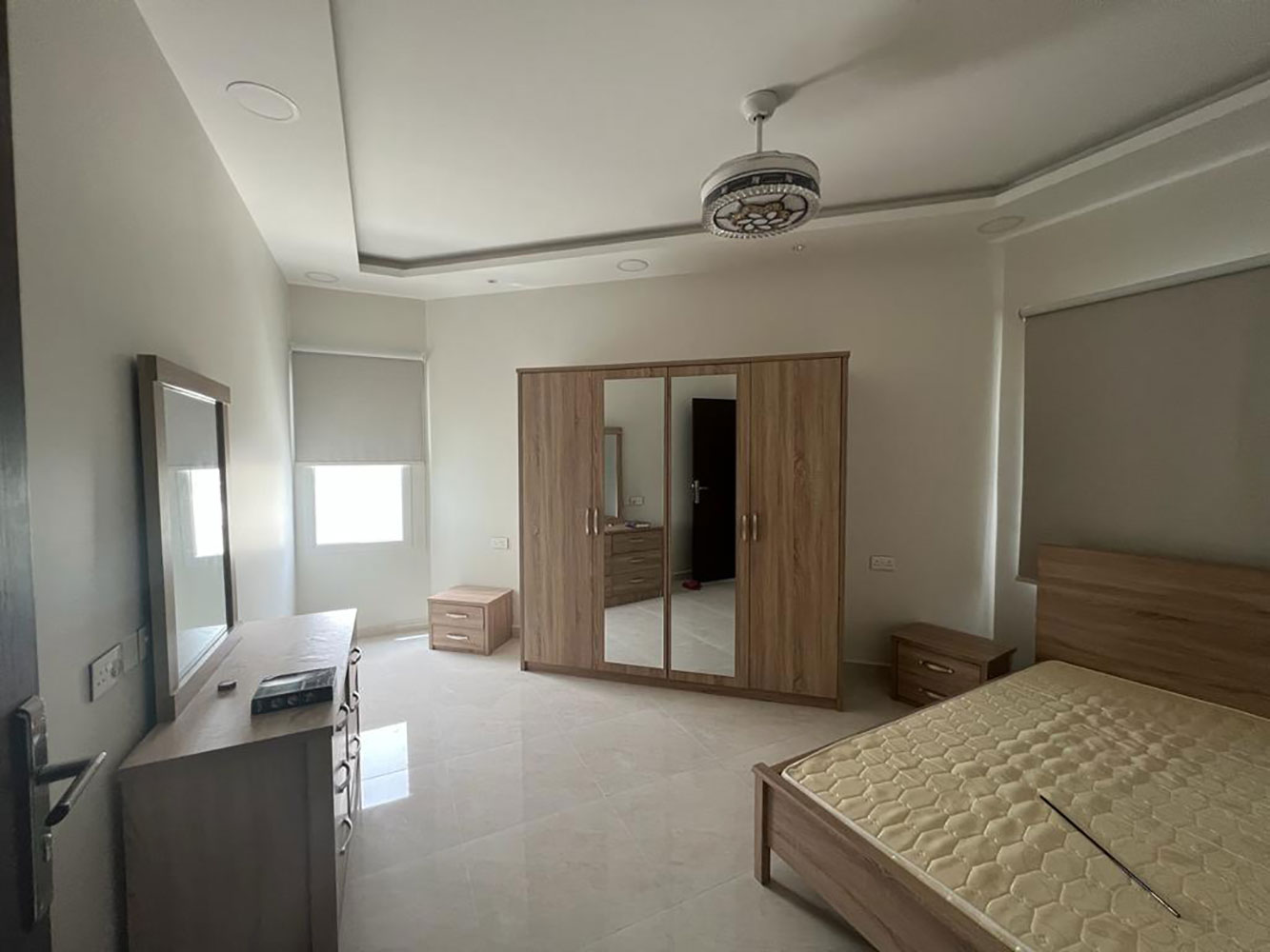 صورة فيلا للبيع في باربار #454 2