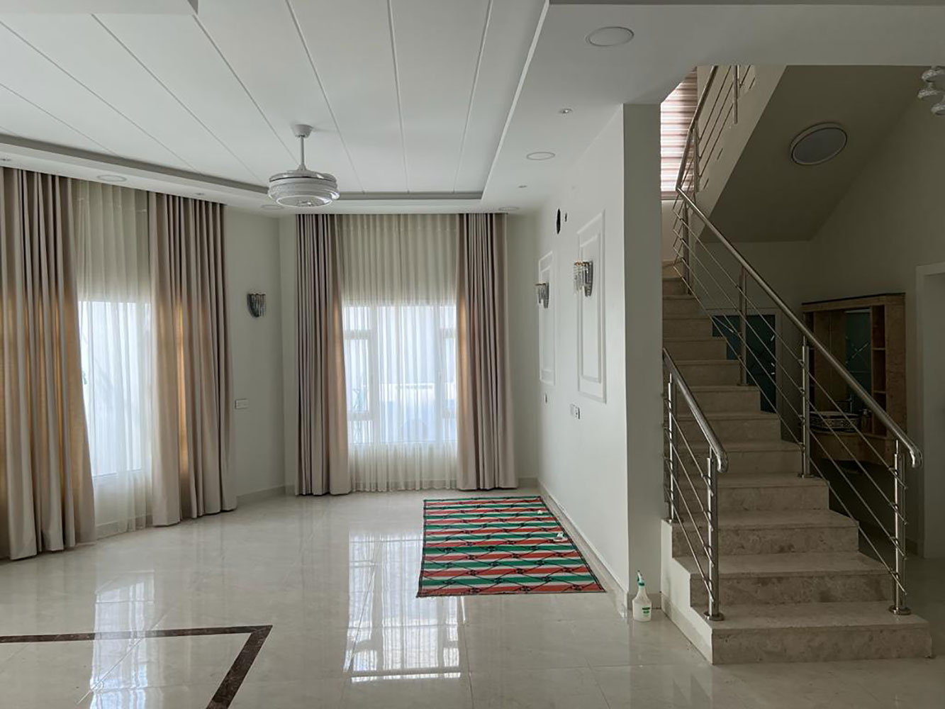 صورة فيلا للبيع في باربار #454 1