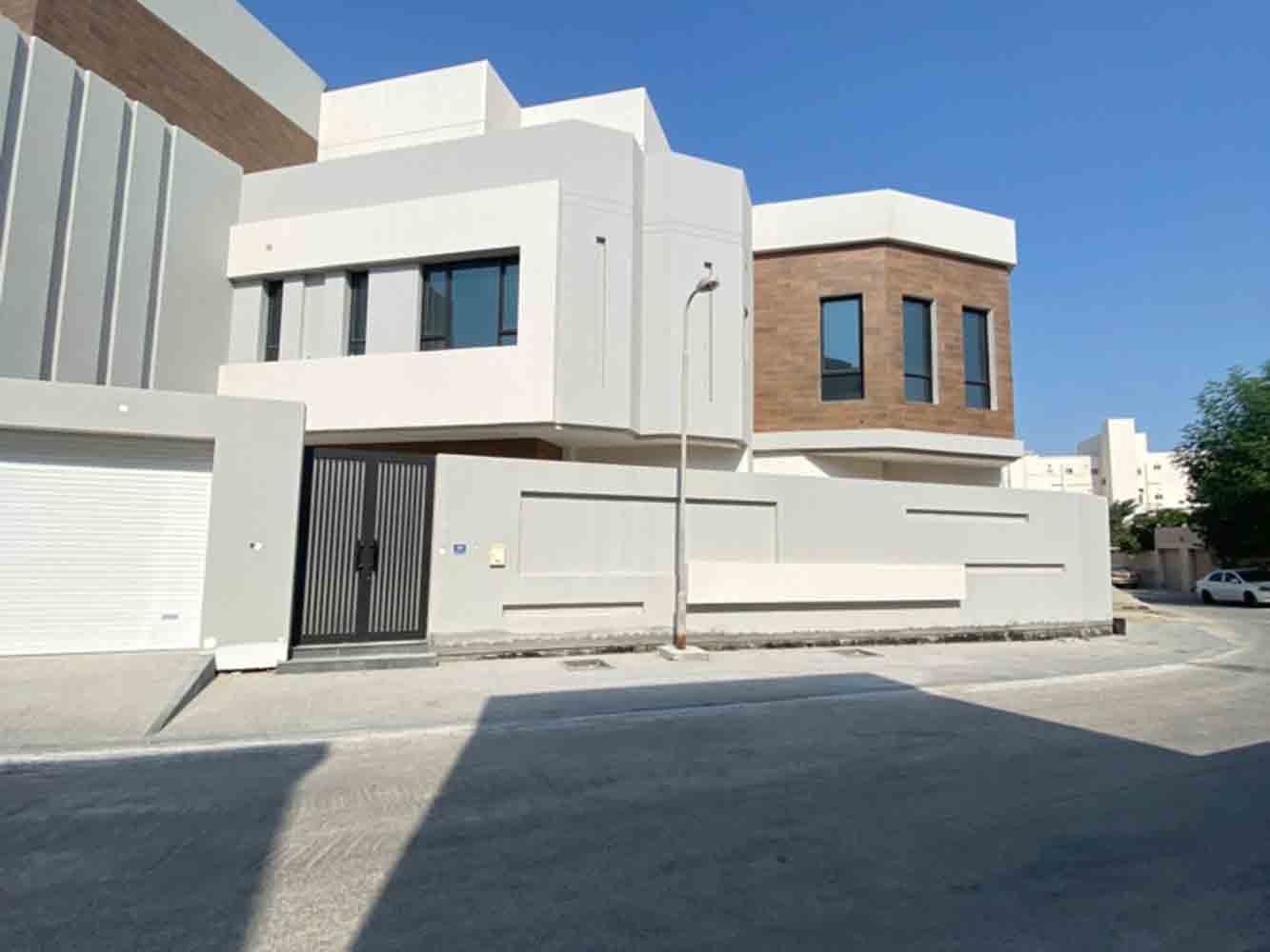 صورة فيلا للبيع في عالي #4719 0