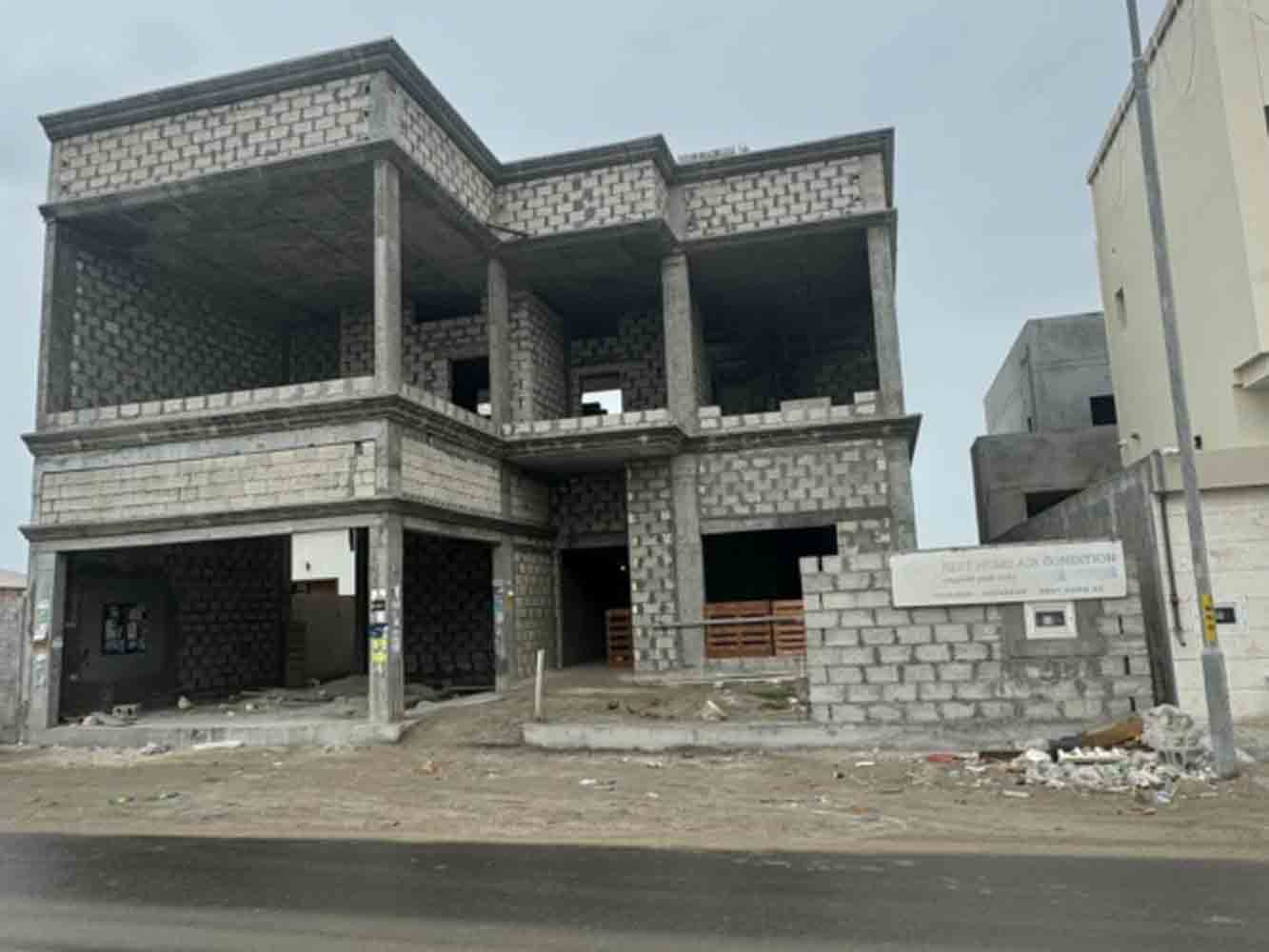 صورة فيلا للبيع في كرزكان #4737 1