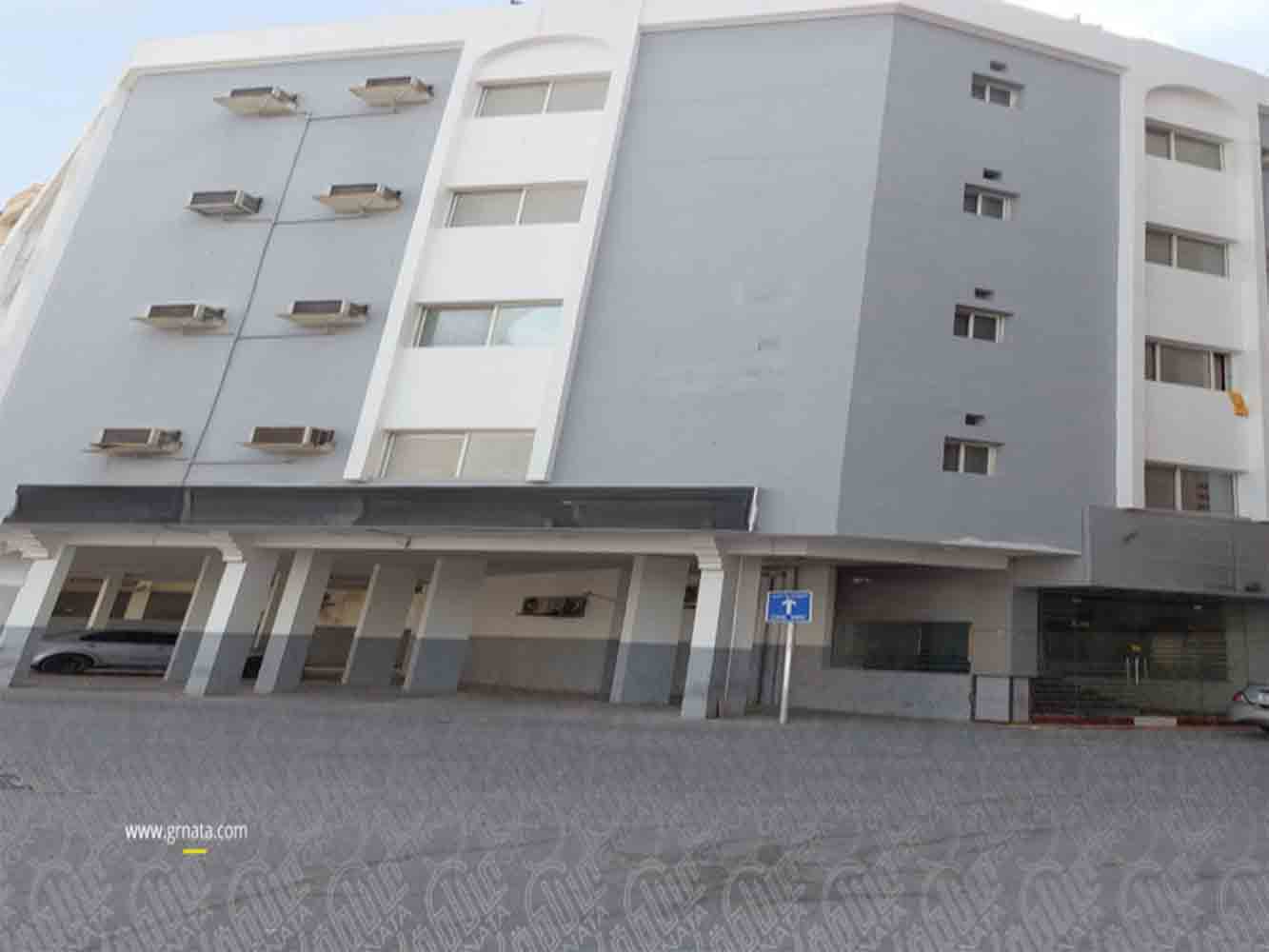 صورة مبنى للبيع في الحورة #4738 0