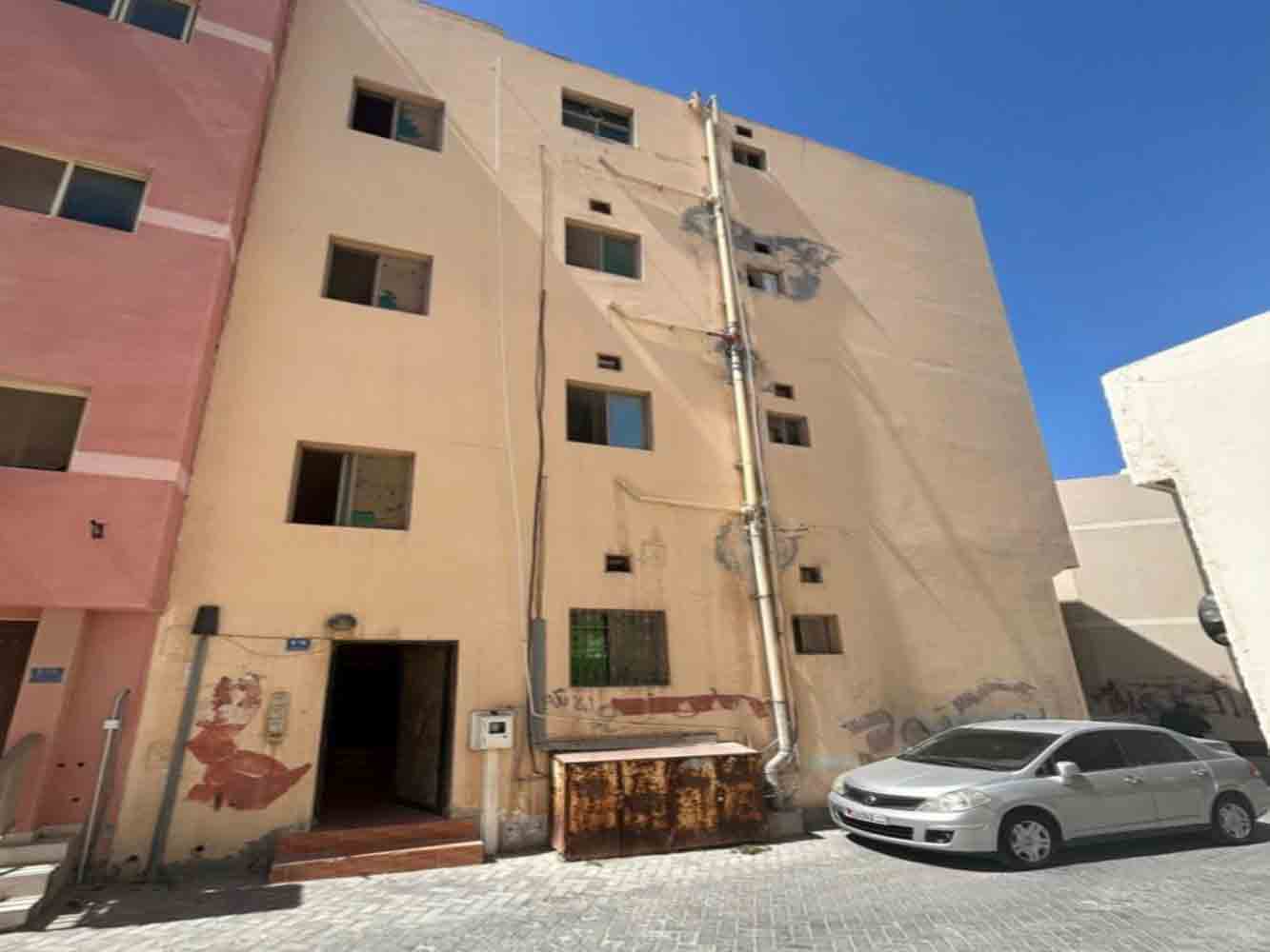 صورة مبنى للبيع في البرهامة #4802 0