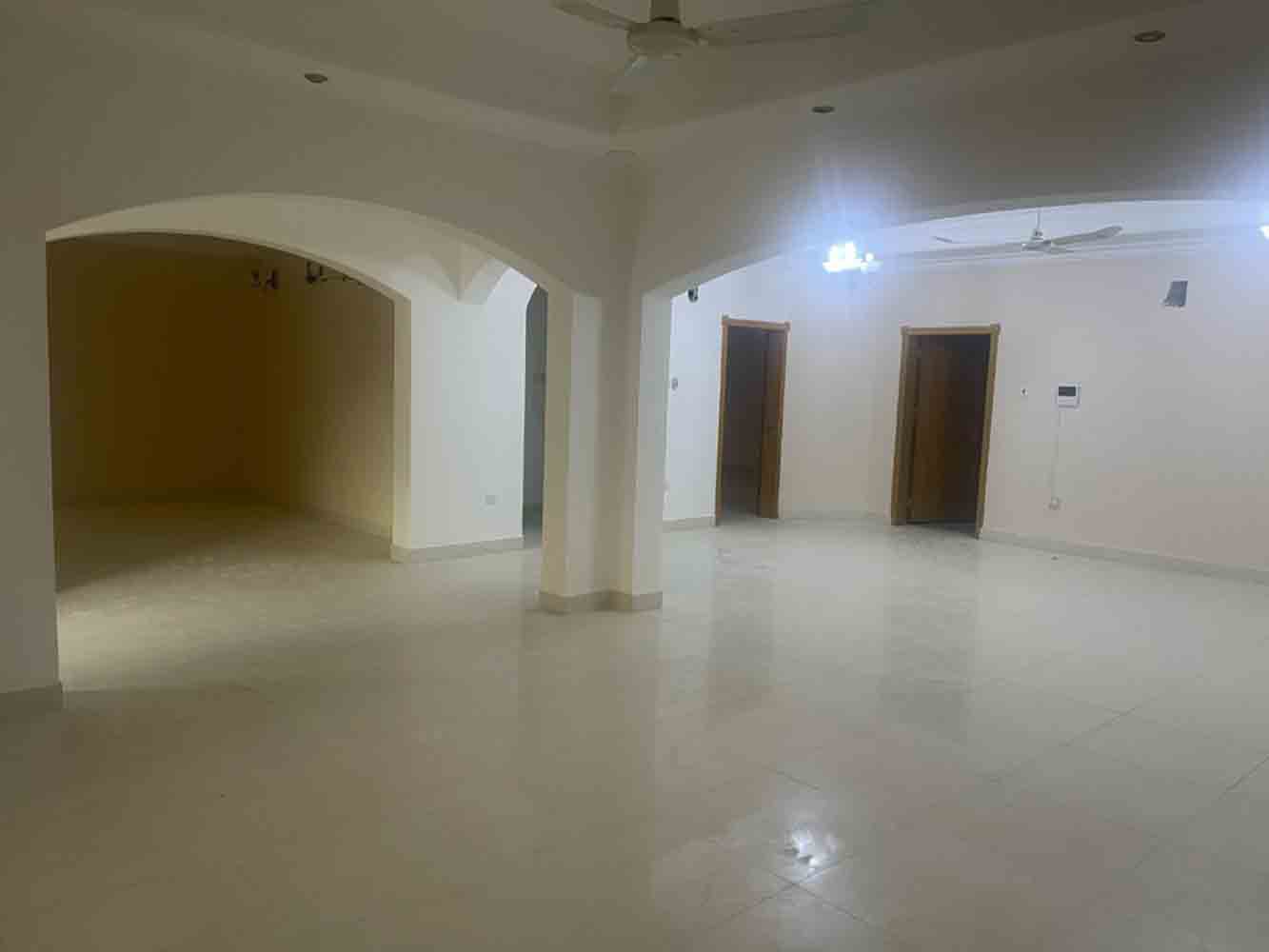 صورة فيلا للبيع في البسيتين #4813 5