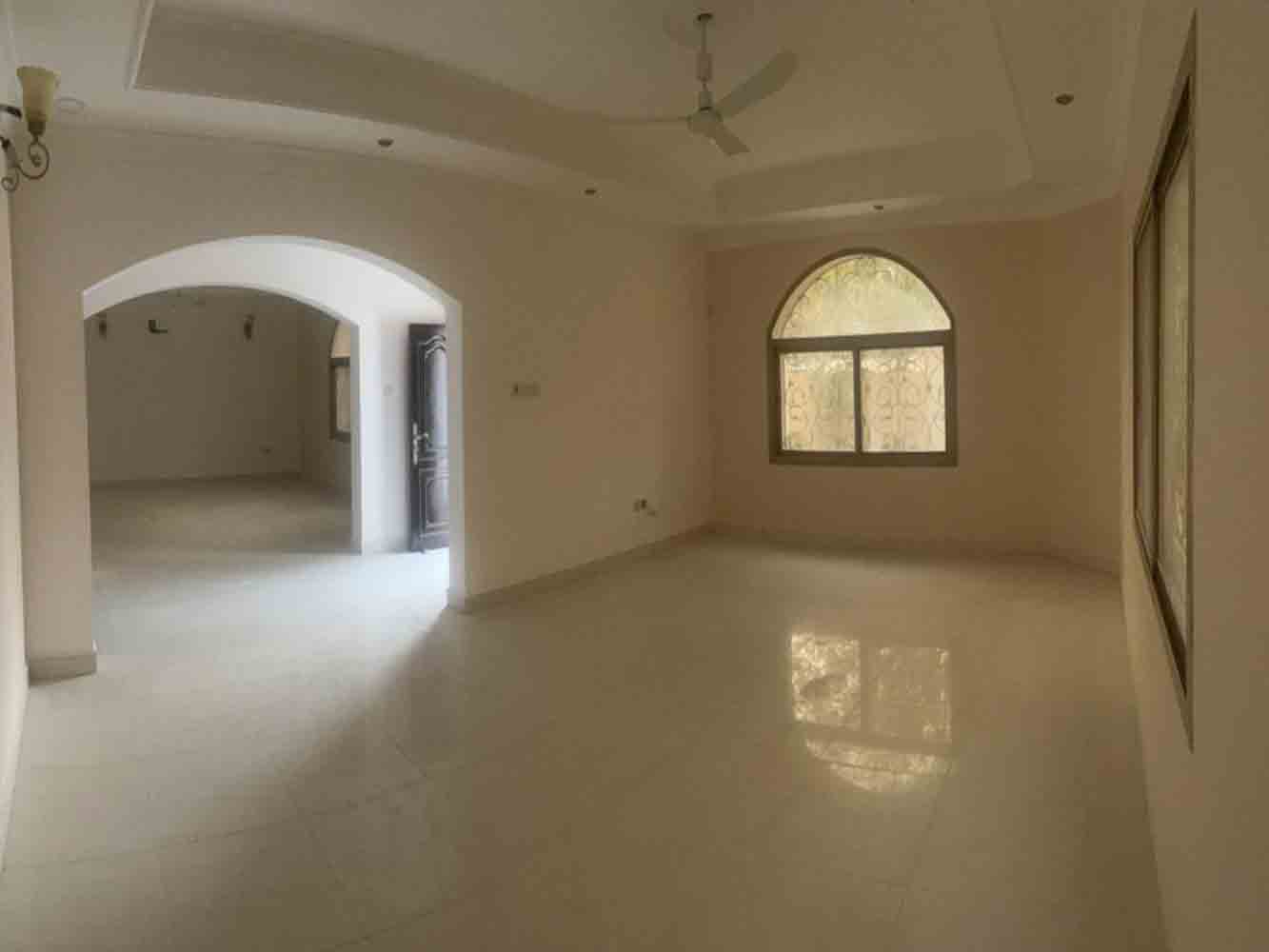 صورة فيلا للبيع في البسيتين #4813 4