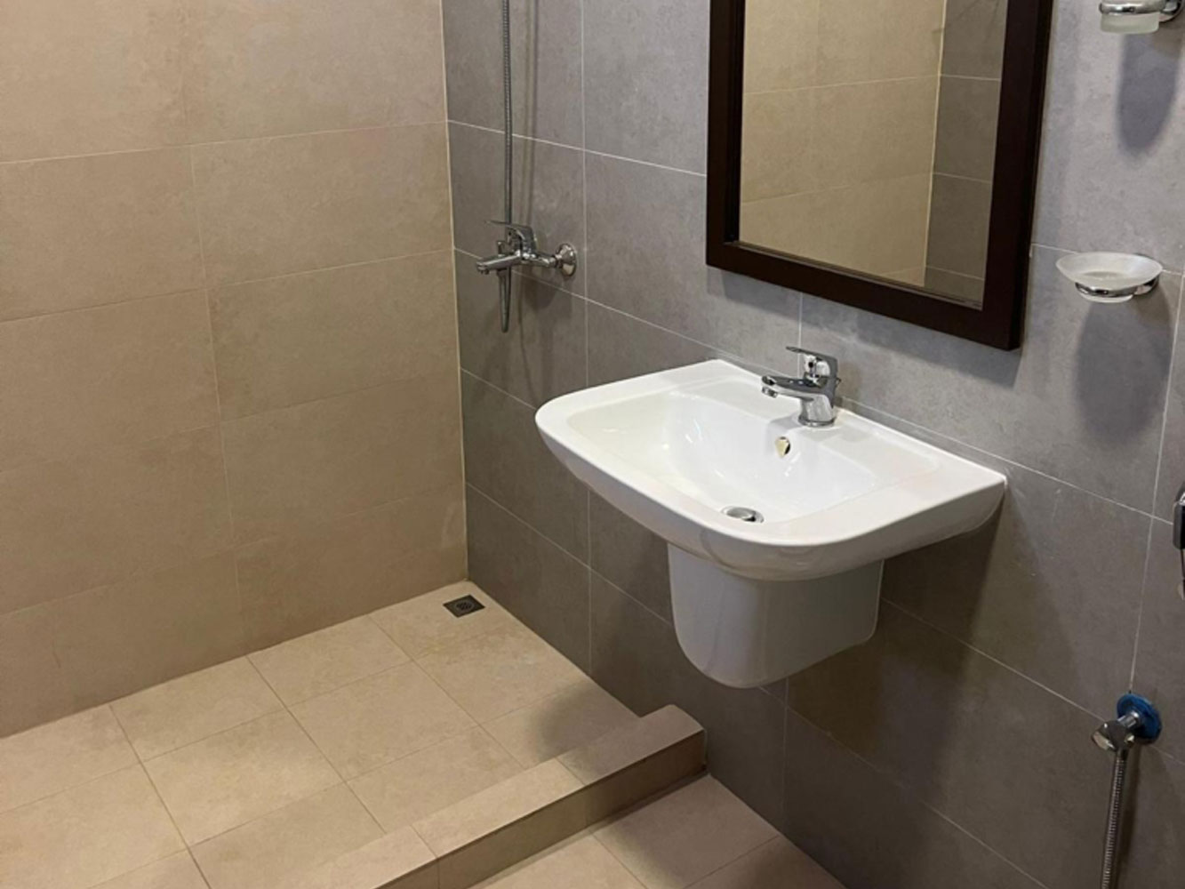 صورة فيلا للبيع في اللوزي #4846 4