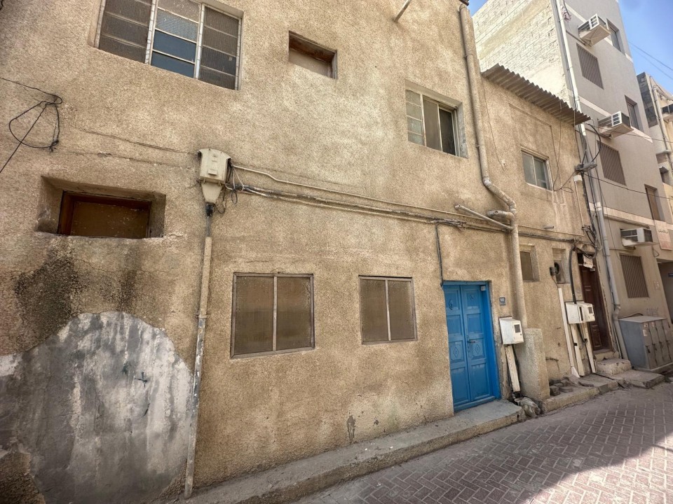 Villa for Sale in Muharraq Image #4923 4
