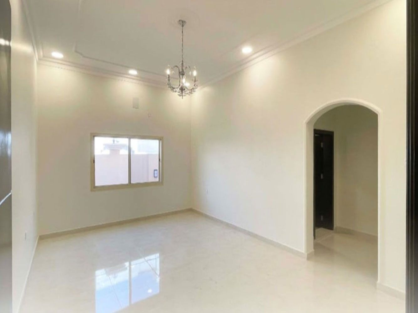 صورة فيلا للبيع في الحد #5005 5