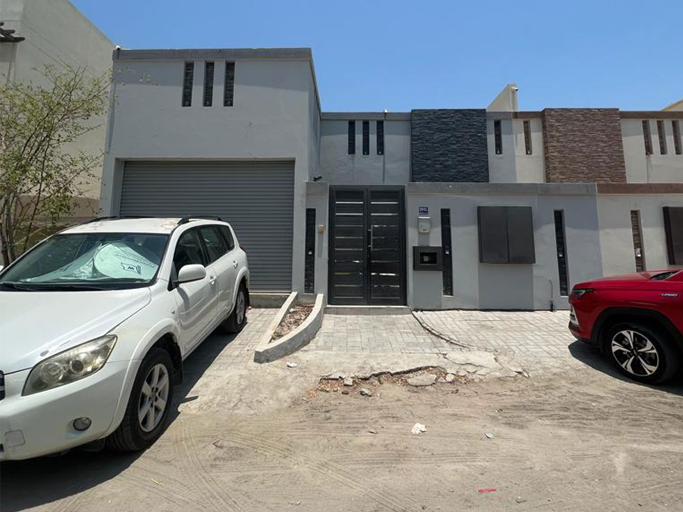 صورة فيلا للبيع في صدد #503 0