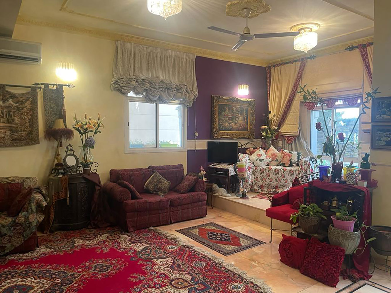 صورة فيلا للإيجار في الحد #506 1