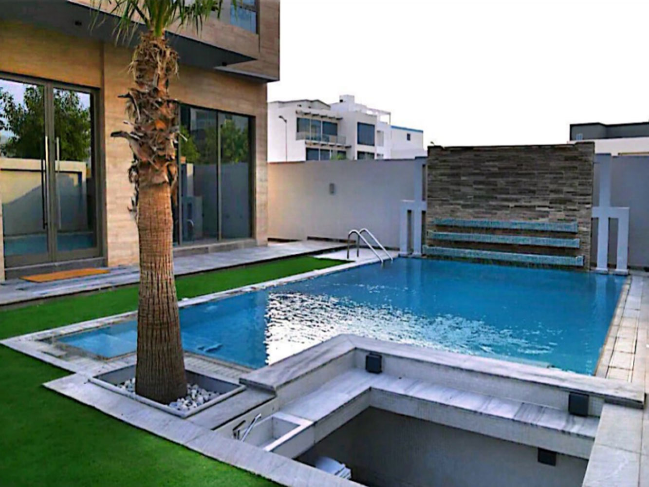 صورة فيلا للبيع في جزر امواج #551 0