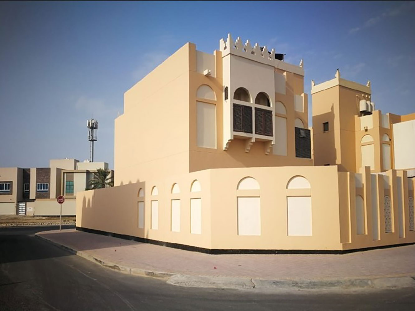 صورة فيلا للبيع في عالي #569 4