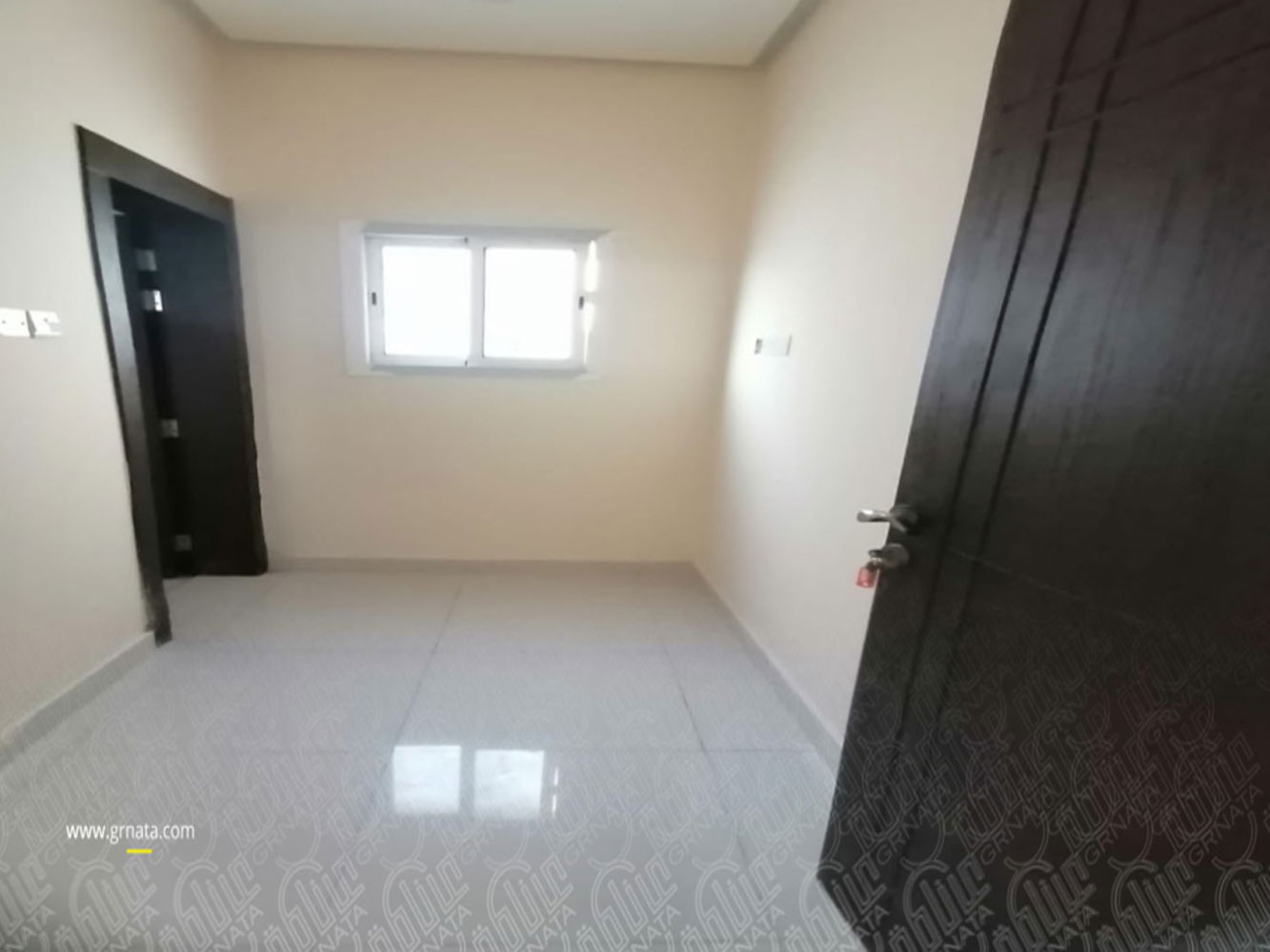 صورة مبنى للبيع في الحد #5885 1