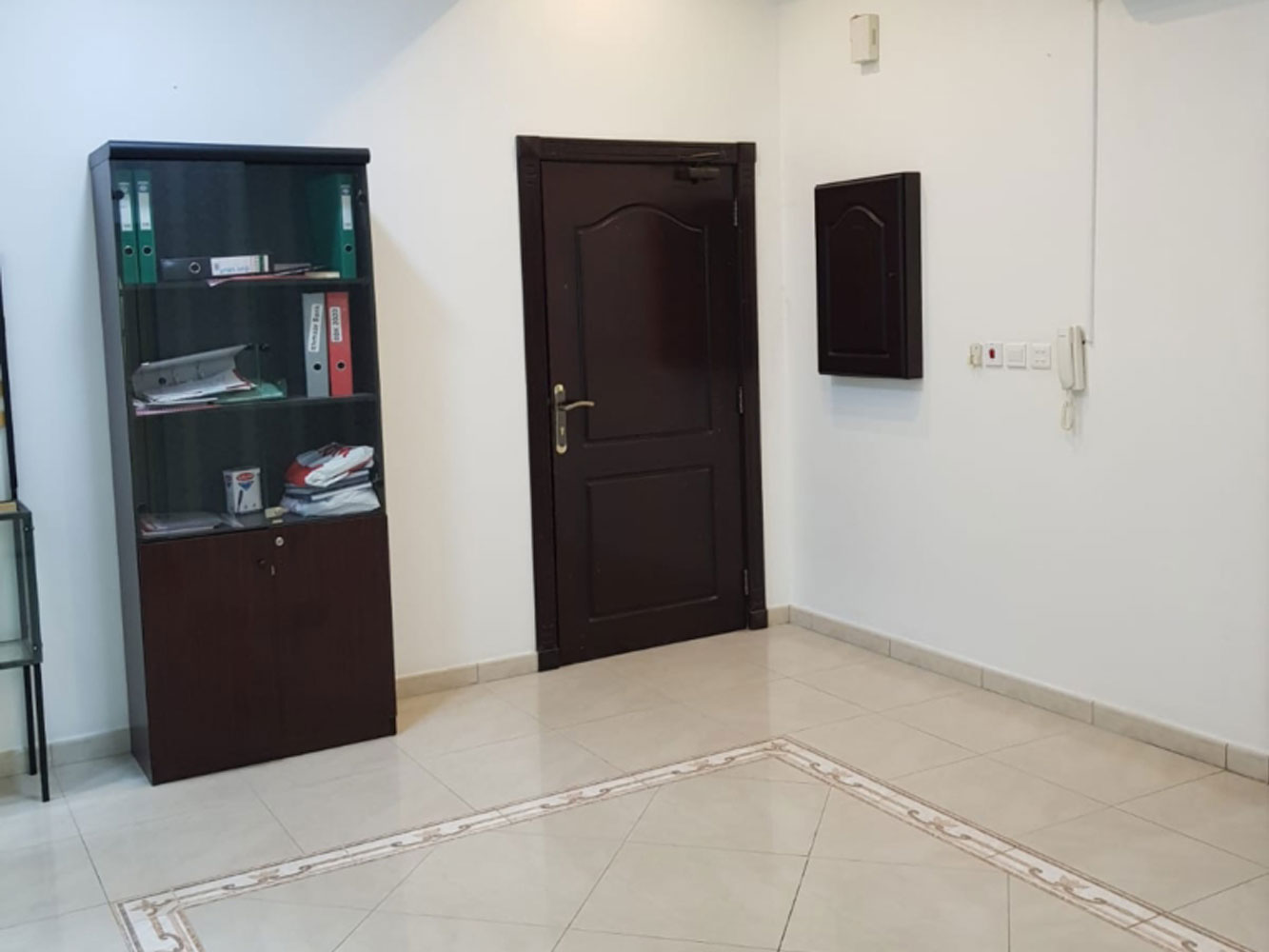 صورة مكتب للإيجار في السنابس #600 3