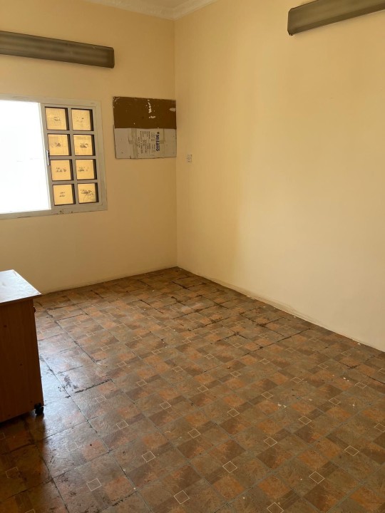 Building for Sale in Muharraq Image #6004 4