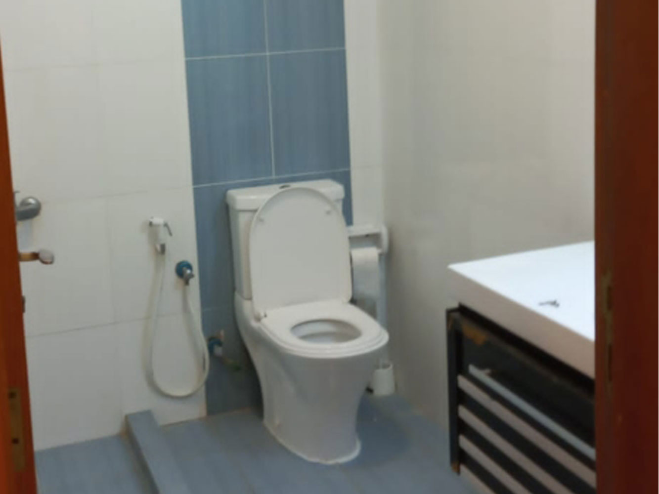 Apartment for Sale in Sanad Image #613 2