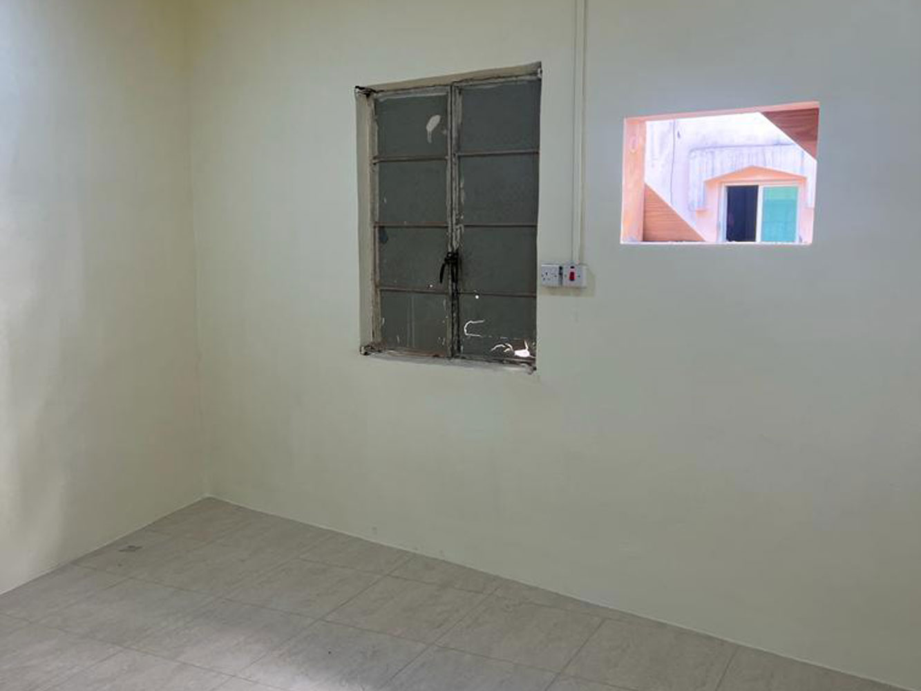 Building for Sale in Naim Image #617 3