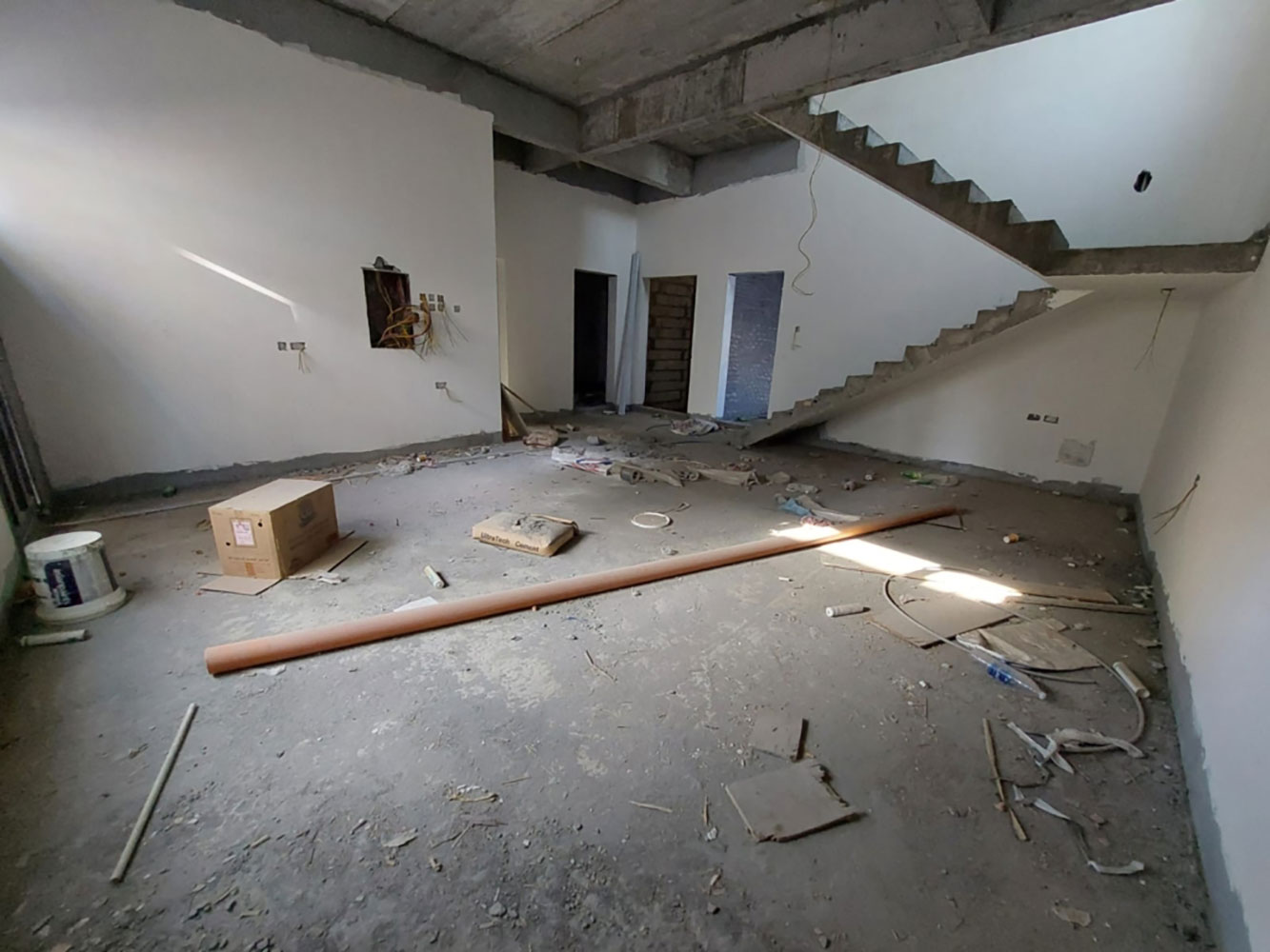 صورة فيلا للبيع في سار #636 0