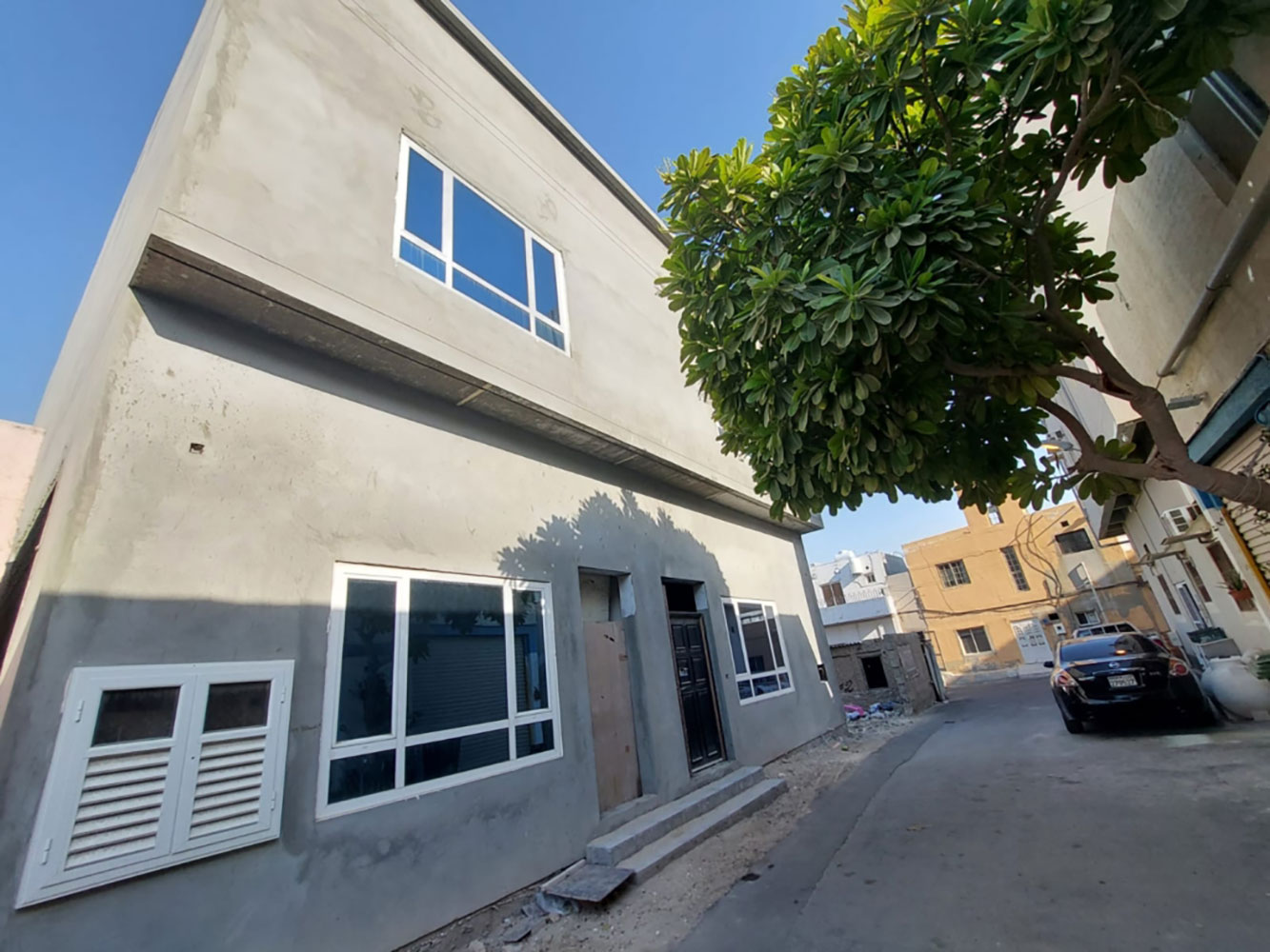 صورة فيلا للبيع في سار #636 2