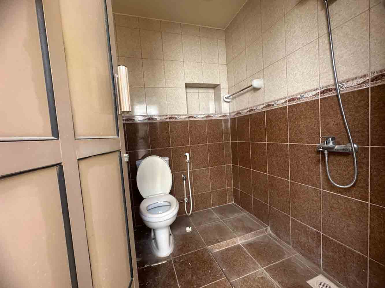 صورة فيلا للبيع في عالي #6417 8