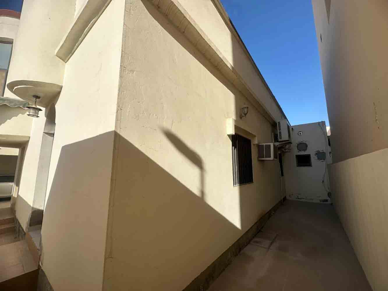 صورة فيلا للبيع في عالي #6417 7