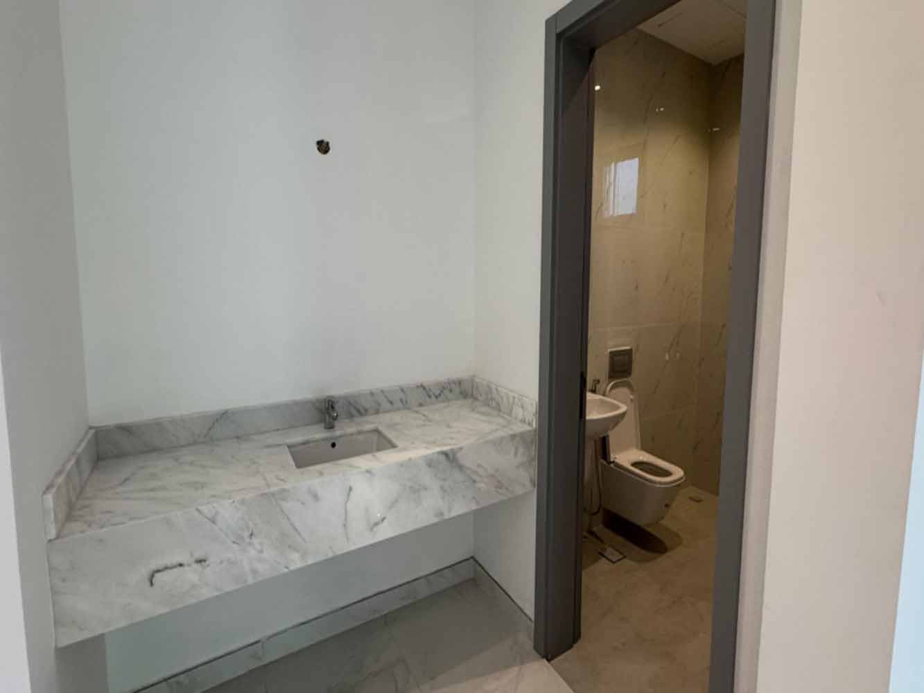 صورة فيلا للبيع في الحد #6453 4