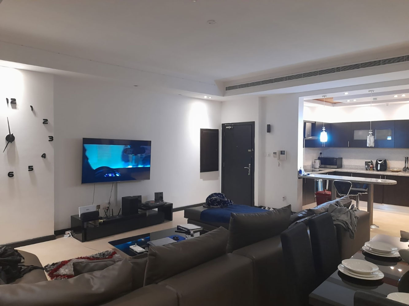 Apartment for Rent in Juffair Image #662 4