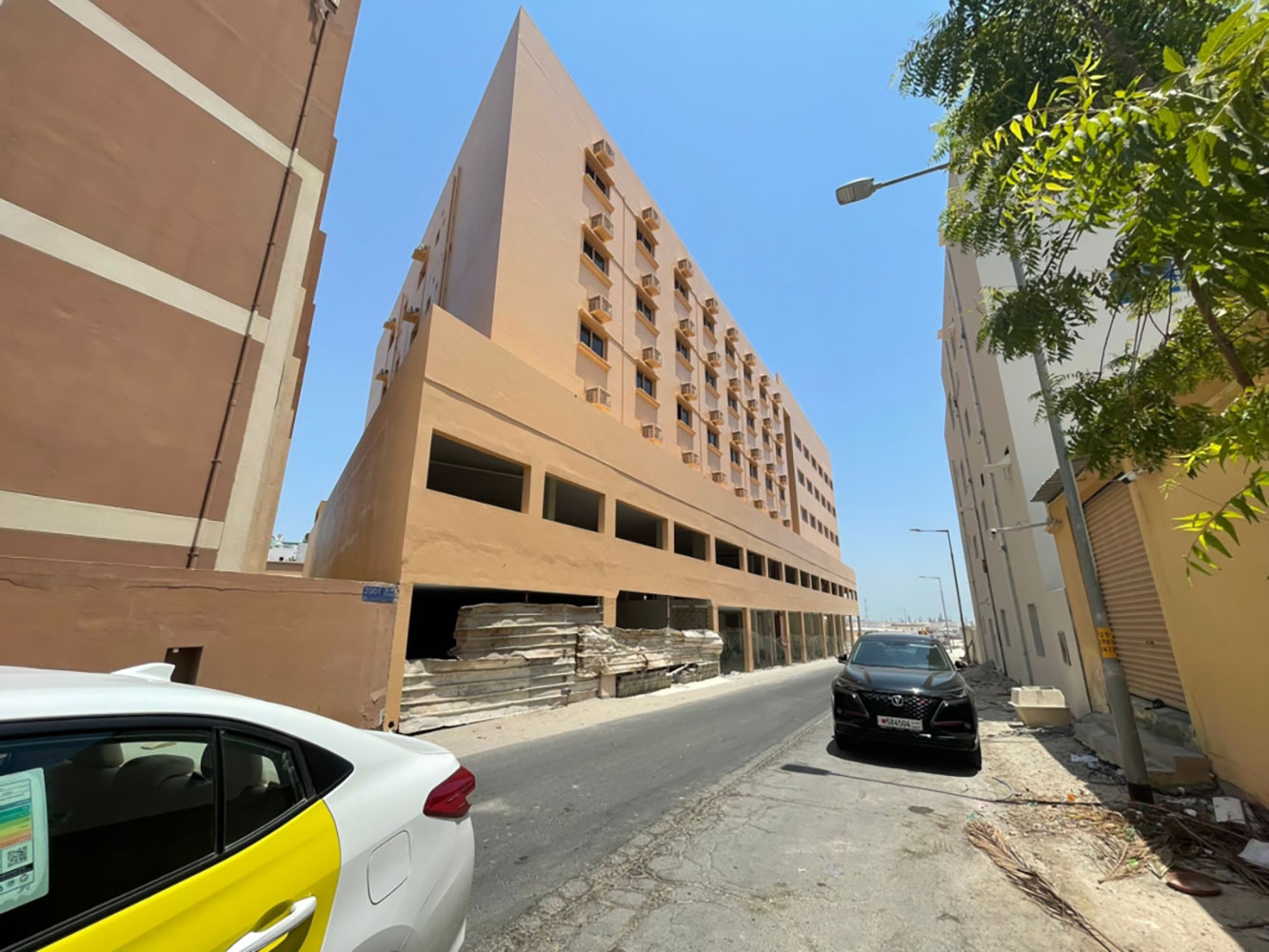 Building for Sale in Hajiyat Image #665 3