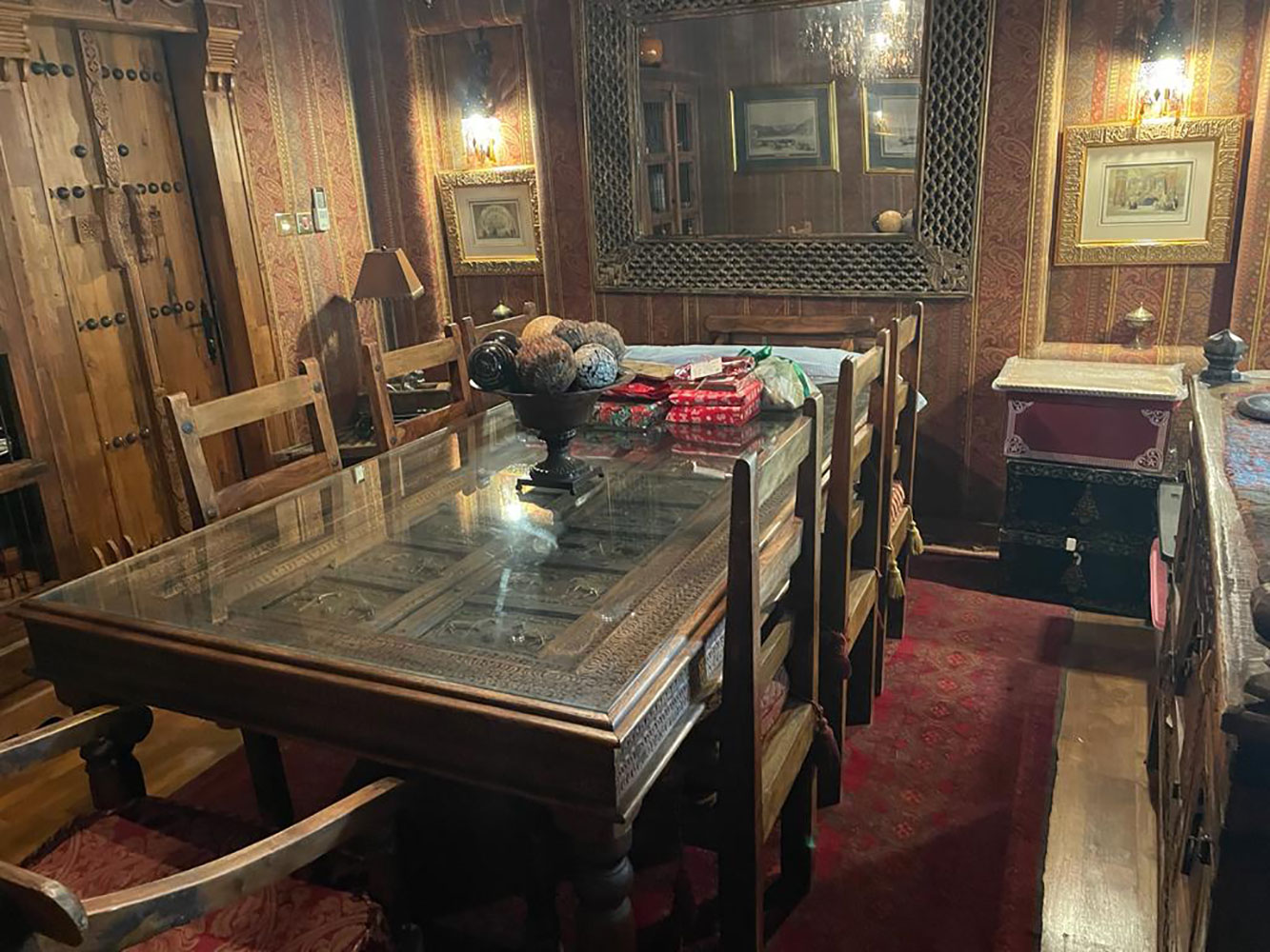 صورة فيلا للبيع في مقابة #687 1