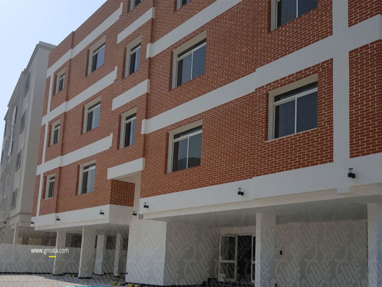 صورة مبنى للبيع في الجنبية #691 0