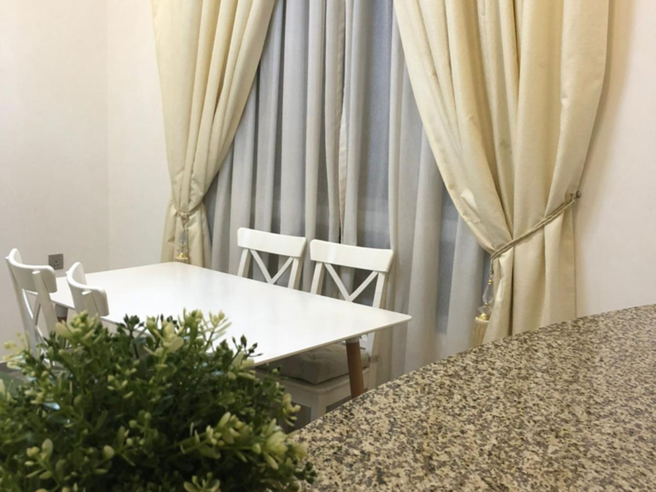 صورة شقة للبيع في مقابة #703 2