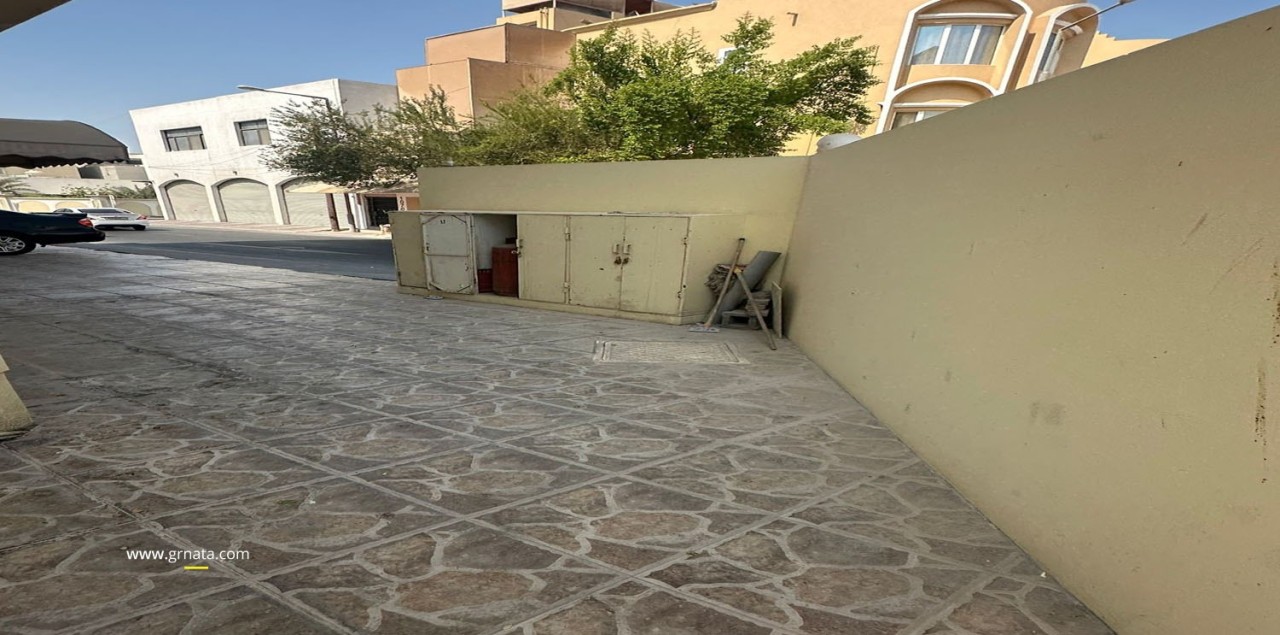 صورة مبنى للبيع في قلالي #7210 1